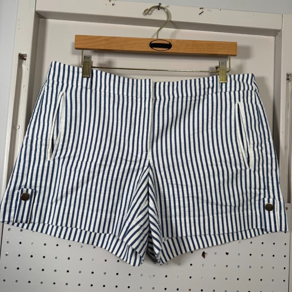 White House Black Market Chino Shorts Women's Blue White Striped Pockets - 10
